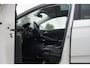 Opel Grandland X 1.2 Turbo Business Executive - Summit White - Panorama/Carplay/Clima