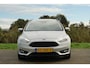 Ford Focus Wagon 1.0 Titanium Edition - Moondust Silver - Clima/Nav/Cruise