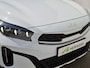 Kia Xceed 1.6 GDi PHEV Plug-in DynamicLine Facelift Automaat / 7 jaar Fabrieksgarantie / Stuur- en stoelverwarming / Achteruitrijcamera / Navigatie via Apple Carplay of Android Auto / Adaptief cruise control / Trekgewicht 1300 kg / Keyless Entry/Start /