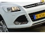 Ford Kuga 1.6 Titanium 150pk - Frozen White - Trekhaak/Winterpakket - Topstaat