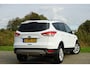 Ford Kuga 1.6 Titanium 150pk - Frozen White - Trekhaak/Winterpakket - Topstaat