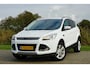 Ford Kuga 1.6 Titanium 150pk - Frozen White - Trekhaak/Winterpakket - Topstaat