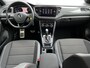 Volkswagen T-Roc 1.5 TSI 150PK DSG Sport / Panorama dak / Digitale Cockpit / Led / Achteruitrijcamera / ACC / Stuur & Stoelverwarming **