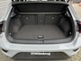 Volkswagen T-Roc 1.5 TSI 150PK DSG Sport / Panorama dak / Digitale Cockpit / Led / Achteruitrijcamera / ACC / Stuur & Stoelverwarming **