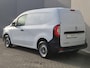 Renault Kangoo E-Tech Advance L1 Open Sesame 44 kWh Automaat / Allseason banden / actieradius 287 km / Navigatiesysteem via Apple Carplay Android Auto / Cruise control / Achterdeuren / Schuifdeur Rechts / Climate control / Parkeersensoren achter /