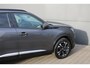 Peugeot 2008 1.2 PureTech Allure Pack | Automaat | Navi by app | Camera | 3D Instrumentenpaneel | Apple carplay | All season | 70.000km |
