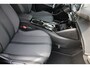 Peugeot 2008 1.2 PureTech Allure Pack | Automaat | Navi by app | Camera | 3D Instrumentenpaneel | Apple carplay | All season | 70.000km |