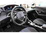 Peugeot 2008 1.2 PureTech Allure Pack | Automaat | Navi by app | Camera | 3D Instrumentenpaneel | Apple carplay | All season | 70.000km |