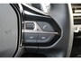 Peugeot 2008 1.2 PureTech Allure Pack | Automaat | Navi by app | Camera | 3D Instrumentenpaneel | Apple carplay | All season | 70.000km |