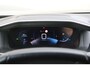 Peugeot 2008 1.2 PureTech Allure Pack | Automaat | Navi by app | Camera | 3D Instrumentenpaneel | Apple carplay | All season | 70.000km |