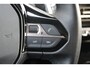 Peugeot 2008 1.2 PureTech Allure Pack | Automaat | Navi by app | Camera | 3D Instrumentenpaneel | Apple carplay | All season | 70.000km |