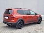 Dacia Jogger 1.6 Hybrid 140 Extreme 7p. Automaat / 7- persoons / Pack Assist / Achteruitrijcamera / Verwarmde voorstoelen / Automatische airco