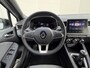 Renault Clio 1.0 TCe 90 GPF techno Handgeschakeld / Navigatie via Apple Carplay & Android Auto / Parkeersensoren / Cruise Control / Climate Control / Achteruitrijcamera / Stoel & Stuurverwarming / Keyless / Privacy Glass /