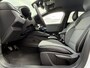 Renault Clio 1.0 TCe 90 GPF techno Handgeschakeld / Navigatie via Apple Carplay & Android Auto / Parkeersensoren / Cruise Control / Climate Control / Achteruitrijcamera / Stoel & Stuurverwarming / Keyless / Privacy Glass /