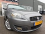Fiat Croma 2.2 16V Corporate Premium in automaat met trekhaak en cruise controle