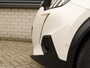Peugeot e-2008 I GT EV 50kWh 136pk | 3-Fase | Camera | Keyless Entry | Navigatie | Stoelverwarming | 3D Cockpit | Dode-hoek Bewaking