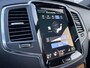Volvo XC90 Plug-in Hybrid T8 AWD Inscription | Panoramadak | Lederen bekleding | Harman Kardon audio | Stoel- en stuurwielverwarming | Dodehoekdetectie | 360 Camera | Kinderzitjes | Donker getint glas | 7 zitplaatsen | 4 zone climate control |