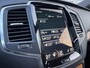 Volvo XC90 Plug-in Hybrid T8 AWD Inscription | Panoramadak | Lederen bekleding | Harman Kardon audio | Stoel- en stuurwielverwarming | Dodehoekdetectie | 360 Camera | Kinderzitjes | Donker getint glas | 7 zitplaatsen | 4 zone climate control |