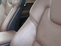Volvo XC90 Plug-in Hybrid T8 AWD Inscription | Panoramadak | Lederen bekleding | Harman Kardon audio | Stoel- en stuurwielverwarming | Dodehoekdetectie | 360 Camera | Kinderzitjes | Donker getint glas | 7 zitplaatsen | 4 zone climate control |