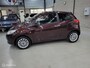 Ford Ka 1.2 Titanium X/Stoelverwarming/Airco/Rijklaar!