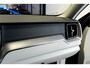 Volvo XC60 2.0 T6 AWD 250kW/340pk Aut8 Recharge Inscription Excl. Facelift! HARMAN/KARDON + PANORAMADAK + EL.TREKHAAK + VOORRUITVERWARMING + ADAPT.CRUISE + STOEL-&STUURVERWARMING + CAMERA + PD-GLASS + GOOGLE DASH + KEYLESS ENTRY&GO + PARKSENSOREN + 19" LM-VELGEN!!