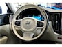 Volvo XC60 2.0 T6 AWD 250kW/340pk Aut8 Recharge Inscription Excl. Facelift! HARMAN/KARDON + PANORAMADAK + EL.TREKHAAK + VOORRUITVERWARMING + ADAPT.CRUISE + STOEL-&STUURVERWARMING + CAMERA + PD-GLASS + GOOGLE DASH + KEYLESS ENTRY&GO + PARKSENSOREN + 19" LM-VELGEN!!
