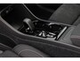 Volvo XC40 B4 Plus Black Edition | Elektrisch Verstelbare Voorstoelen | Getint Glas Achter | 20 inch Lichtmetalen Velgen | Keyless | Elektrische Achterklep | Premium audio by Harman Kardon | Stoelverwarming | Stuurverwarming | Volvo UX Infotainment | Adaptieve Cruise Control | Pilot Assist | BLIS