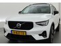 Volvo XC40 1.5 T5 Plug-in hybrid Ultimate Dark | 262 PK | Pano-dak | Leer | 20 inch | H&K Audio | Stoel + stuurverw. |
