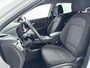Hyundai Kona Electric EV Fashion 64 kWh | Parkeersensoren voor en achter | Navigatie en Apple Carplay/Andoid Auto | Soh 97,5% |