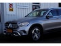 Mercedes-Benz GLC 300e 4MATIC Plug in Hybride PHEV*Perfect MB Onderh.*BTW*Elek. Trekhaak/Elek. Klep/LED/Camera/Standkachel/Leder/Stoelverw./DAB/Parkeersens.V+A/18 inch LM*