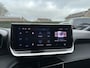 Peugeot 2008 1.2 Turbo 100 PK Allure | Trekhaak 1200 KG | Navigatie | LED Verlichting | Parkeercamera | Parkeersensoren | Digitaal Dashboard | Cruise Control | Climate Control | Half Lederen stoelen | Lichtmetalen Velgen 17 inch |
