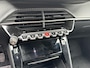 Peugeot 2008 1.2 Turbo 100 PK Allure | Trekhaak 1200 KG | Navigatie | LED Verlichting | Parkeercamera | Parkeersensoren | Digitaal Dashboard | Cruise Control | Climate Control | Half Lederen stoelen | Lichtmetalen Velgen 17 inch |