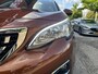 Peugeot 3008 1.2 Turbo Allure // LED // NAVI + CARPLAY // PANO/SCHUIFKANTELDAK // CAMERA // PDC V+A