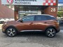 Peugeot 3008 1.2 Turbo Allure // LED // NAVI + CARPLAY // PANO/SCHUIFKANTELDAK // CAMERA // PDC V+A