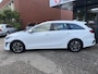 Kia Ceed Sportswagon 1.6 GDI PHEV DynamicLine // FULL LED // KEYLESS // CAMERA+SENSOREN // STOEL+STUURVERWARMING // NAVI+CARPLAY //