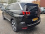 Peugeot 5008 1.2 PureTech Allure // 7 PERSOONS!! // NAVI // CAMERA // CLIMA // CRUISE // LEDER // DODENHOEK SENSOR //