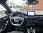 Ford Focus Wagon 1.0 EcoBoost 125PK ST Line Business // ADAPT. CRUISE // DODEHOEK // CLIMA // CAMERA+SENSOREN // NAVI+CARPLAY // STUUR+STOELVERWARMING //