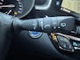 Toyota C-HR 1.8 Hybrid Executive // LED KOPLAMPEN // NAVI // CAMERA // ADAPTIVE CRUISE // STOEL + STUUR VERWARMING //