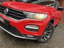 Volkswagen T-Roc 1.0 TSI Sport // ADAPT. CRUISE // DODEHOEK // NAVI // APPLE-ANDROID AUTO // PDC V+A //