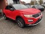 Volkswagen T-Roc 1.0 TSI Sport // ADAPT. CRUISE // DODEHOEK // NAVI // APPLE-ANDROID AUTO // PDC V+A //