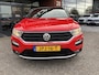 Volkswagen T-Roc 1.0 TSI Sport // ADAPT. CRUISE // DODEHOEK // NAVI // APPLE-ANDROID AUTO // PDC V+A //