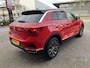 Volkswagen T-Roc 1.0 TSI Sport // ADAPT. CRUISE // DODEHOEK // NAVI // APPLE-ANDROID AUTO // PDC V+A //