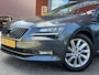 Skoda Superb Combi 1.5 TSI ACT Style Business // LED // KEYLESS // ELEK. STOELEN+GEHEUGEN // LEDER // ADAPT. CRUISE // WEGKLAPBARE TREKHAAK //