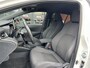 Toyota Corolla Touring Sports 2.0 Hybrid Style // FULL LED // DODEHOEK // KEYLESS // ADAPT. CRUISE // CLIMA // PDC // STUUR+STOELVERWARMING //