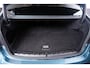 BMW 3-Serie 330e High Executive Luxury Line - Trekhaak - Panoramadak - Head up - Driving Assistant Professional - Stoelverwarming Voor/Achter - Elektrisch verstelbare stoelen - Getinte Ruiten - Comfort Access -