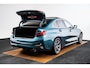 BMW 3-Serie 330e High Executive Luxury Line - Trekhaak - Panoramadak - Head up - Driving Assistant Professional - Stoelverwarming Voor/Achter - Elektrisch verstelbare stoelen - Getinte Ruiten - Comfort Access -
