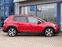 Peugeot 2008 1.2 GT-Line, Automaat / Carplay + Android Auto / Camera + Sensoren / Panoramadak / Climate Control / Stoelverwarming / 17'' LMV
