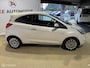 Ford Ka 1.2 Metal start/stop Airco/Schade