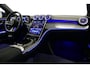 Mercedes-Benz C-klasse 300 e AMG Line / C63 AMG Diffuser / Panamericana Grille / Panoramadak / Elektr. verstelbare voorstoelen + memory / Digital Laser Light / Ambienteverlichting Plus / Keyless / Apple Carplay - Android Auto / Stoelverwarming / HUD / Stuurwielverwarming / Achteruitrijcamera / 4-zone Airco / Adaptive Cruise Control / Dodehoekdetectie / 20'' LMV / Night pakket