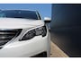 Peugeot 5008 1.2 Turbo 130pk Allure Avantage Automaat | Navigatie | Camera | Apple Carplay | Parkeersensoren V+A | 7-Zits |